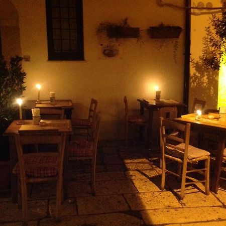 B&B La Uascezze Bari Buitenkant foto