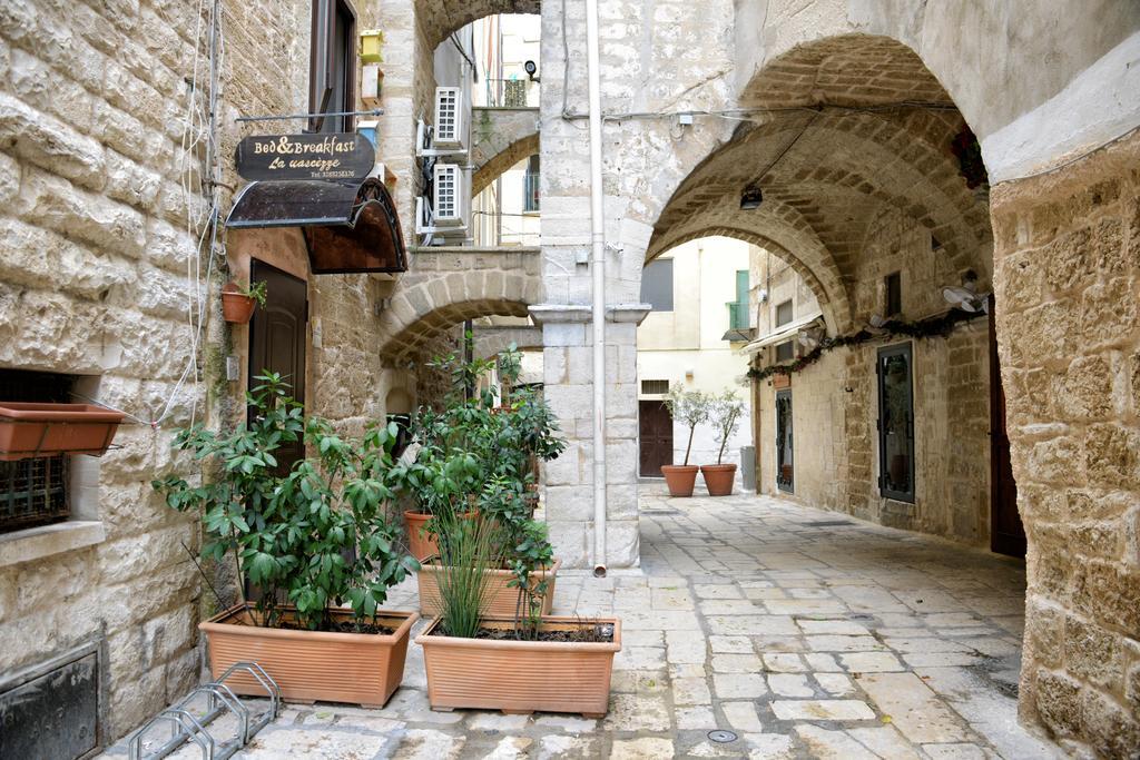 B&B La Uascezze Bari Buitenkant foto