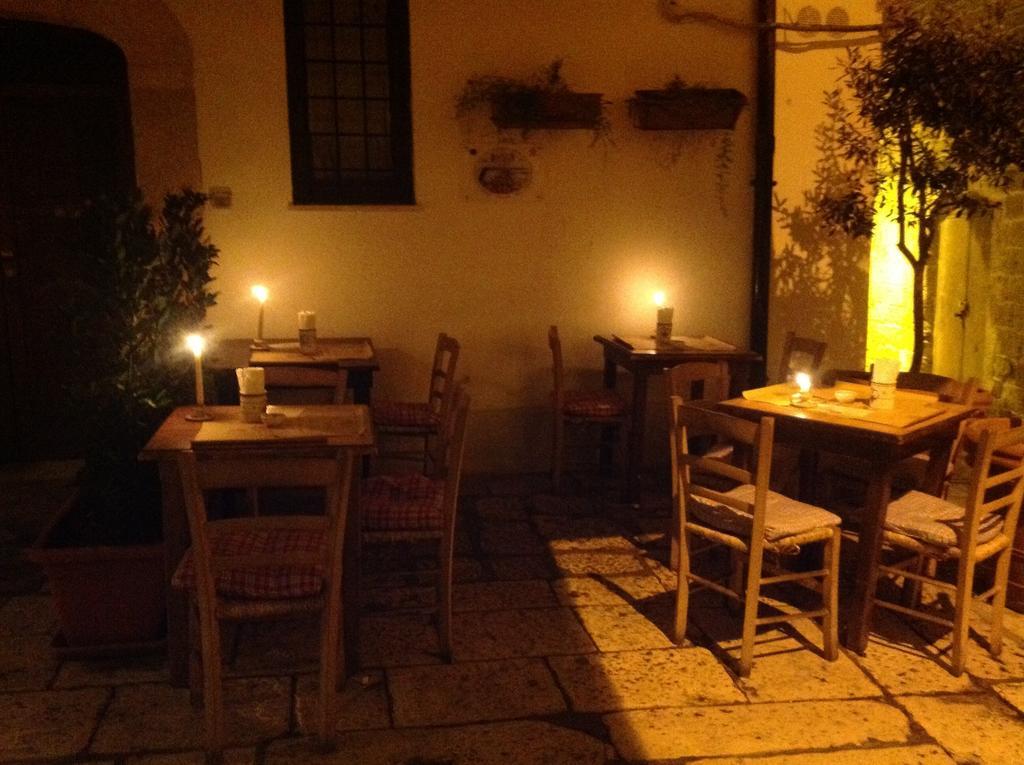 B&B La Uascezze Bari Buitenkant foto