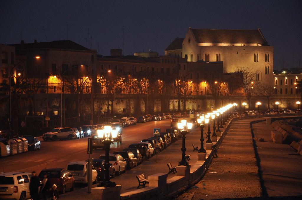 B&B La Uascezze Bari Buitenkant foto